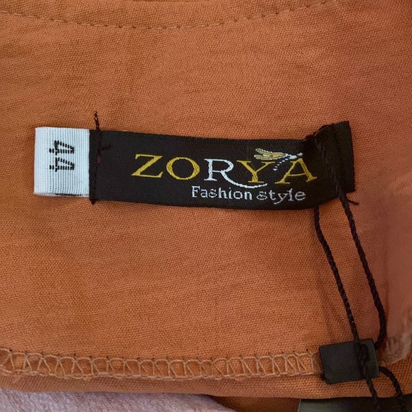 NWT ZORYA TOP - Picture 4 of 6